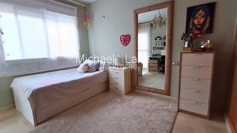 Foto c64a049f-4bd8-4662-83b4-b2d49d12b69a. Semi detached house with parking pool in Chullera Manilva