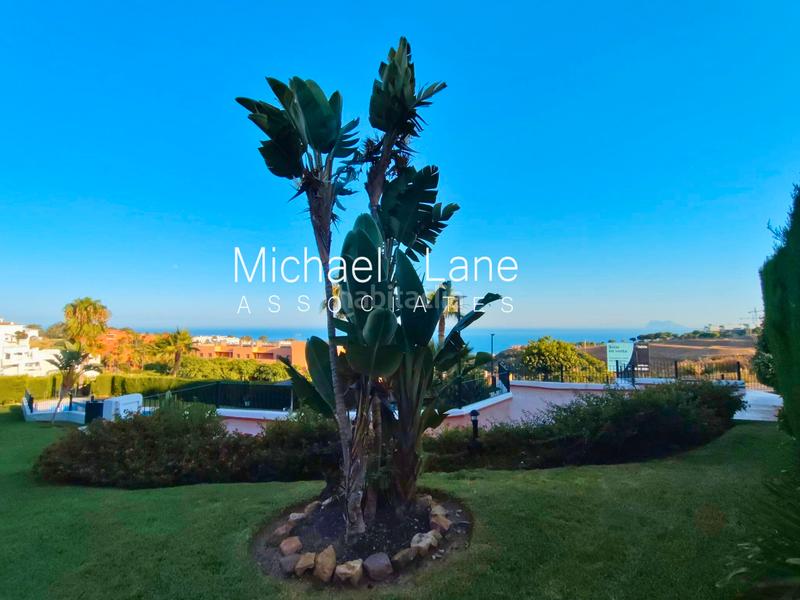 Foto f085dbde-398b-4451-b06b-b6d705346992. Semi detached house with parking pool in Chullera Manilva