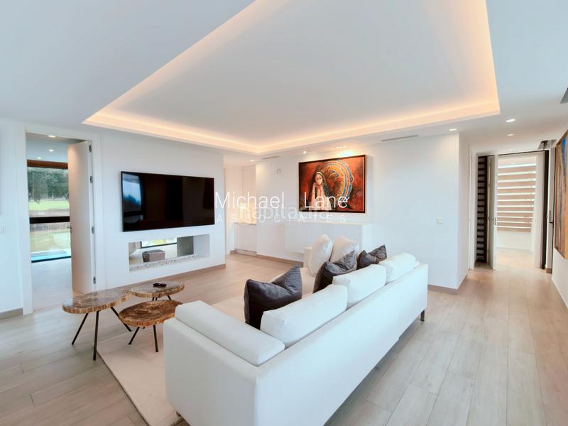 Foto d3cb88cd-c590-4527-853b-c42052ab9182. Xalet amb aparcament piscina a Sotogrande alto Sotogrande