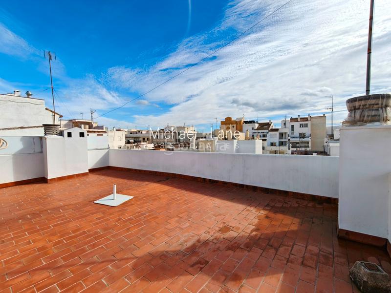 Foto 7381bbb9-a7c4-4fa6-9a24-1068a92e293d. Attique avec cheminée dans Centro Estepona