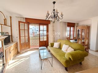 Ático en Centro. Encantador ático de 2 dormitorios en el corazón de estepona