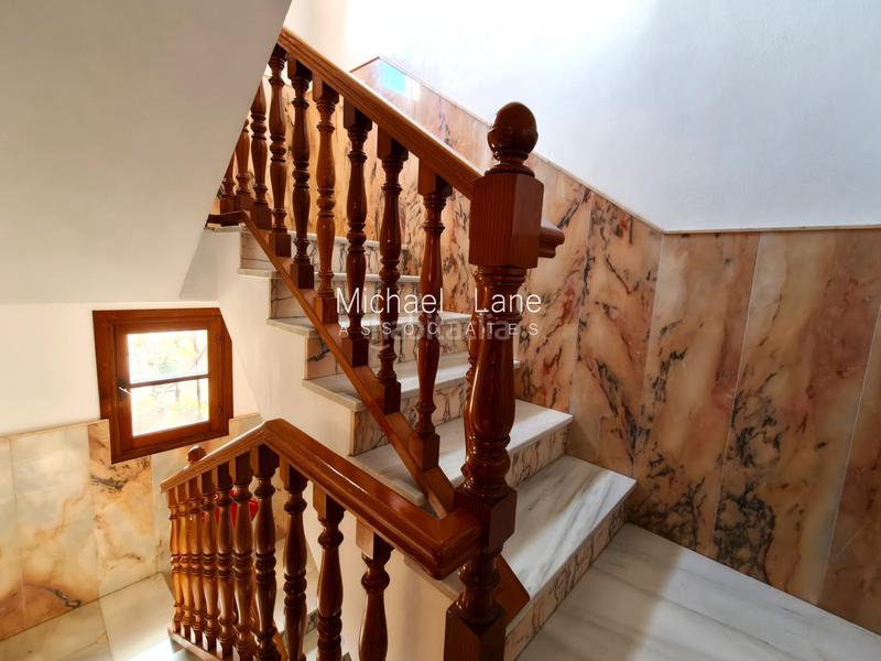 Foto be737e41-1238-4091-b418-2f1bac7cdd8c. Attique avec cheminée dans Centro Estepona