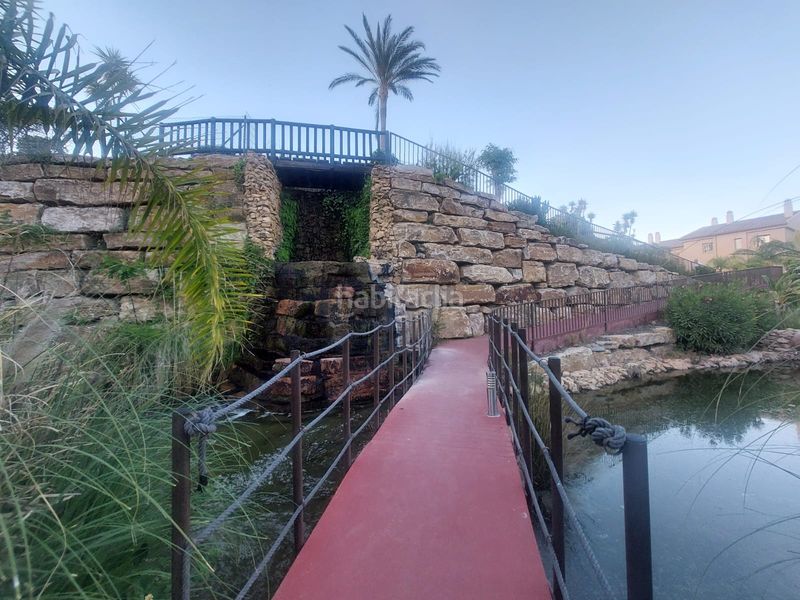 Foto 4a7b9772-285b-4d47-86f1-42e91a937d22. Pis amb aparcament piscina a El Paraíso Benahavís