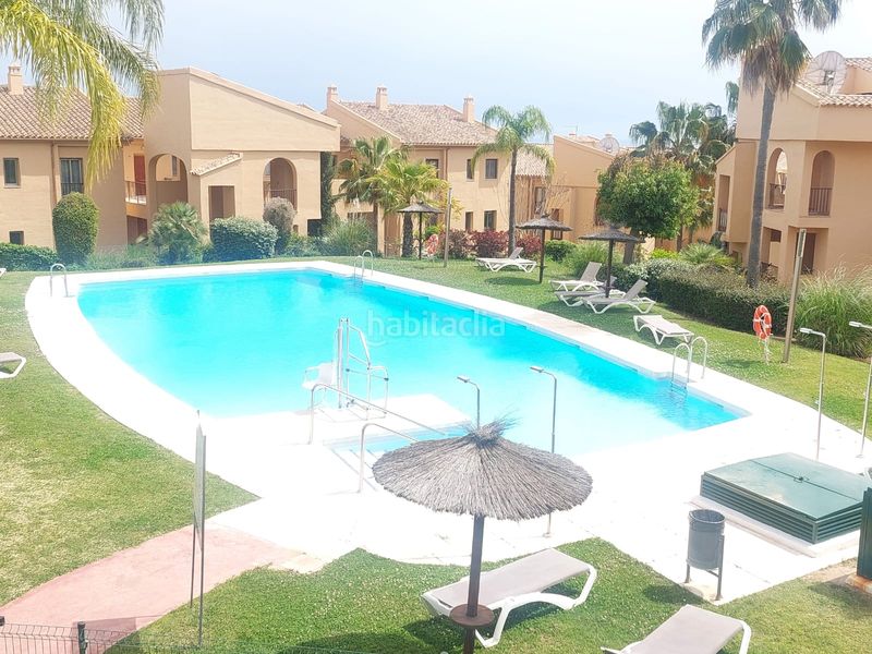 Foto a325aa7d-d3b0-42c1-a0d2-778359660ff7. Pis amb aparcament piscina a El Paraíso Benahavís