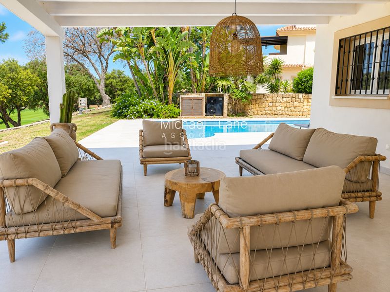 Foto c520f58b-a670-4f0f-a9f8-771024145353. Pis amb aparcament piscina a Sotogrande alto Sotogrande