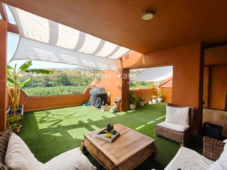 Piso  Calle rubí el. Apartamento con orientación sur en una zona tranquila cerca del