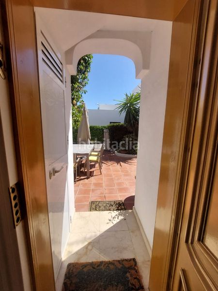Foto 06c61e53-6f36-4ab7-b207-274b327b9cfc. Casa adossada amb xemeneia piscina a Paraiso - Barronal Estepona