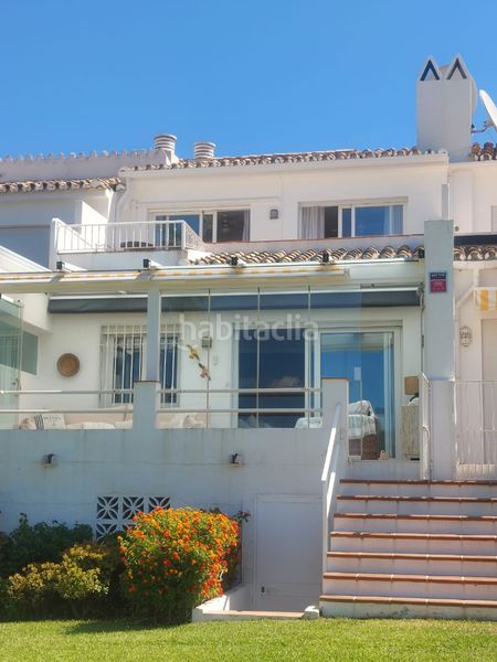 Foto e4e84774-a1f5-48fe-9fa6-8135bd799bbd. Casa adossada amb xemeneia piscina a Paraiso - Barronal Estepona