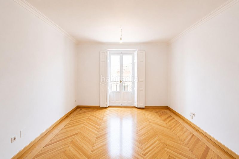 Foto 13ed8d67-0205-464d-b254-9e26d692db2b. Rent flat in concepcion jeronima 35 in Embajadores-Lavapiés Madrid