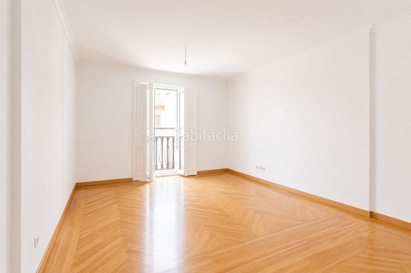 Foto b15ce51c-1c33-4636-9d4a-ba9ec027e5ea. Rent flat in concepcion jeronima 35 in Embajadores-Lavapiés Madrid