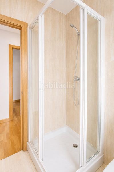 Foto cc6af703-f09d-4ebd-8dc1-cc69b1bee403. Rent flat in concepcion jeronima 35 in Embajadores-Lavapiés Madrid