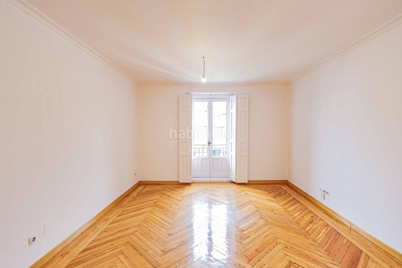 Foto f7b60b0e-1597-485d-8bc0-f08fb1e638fe. Rent flat in concepcion jeronima 35 in Embajadores-Lavapiés Madrid
