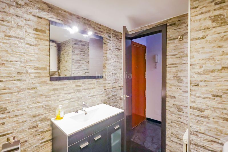 Foto aaaa5cc7-80f2-42da-947f-fe0fb4cb66fb. Apartament a calle luna 8 a Universidad-Malasaña Madrid