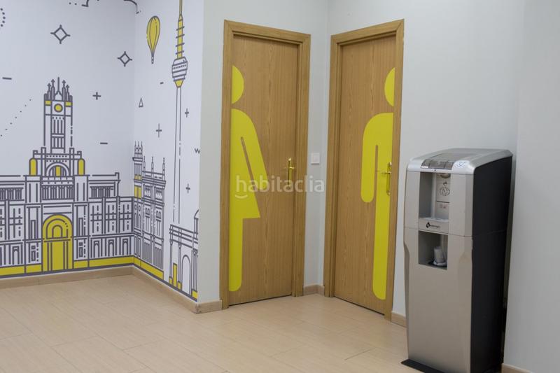 Foto 59845259-3c46-4006-817b-2a38e5f208e2. Local comercial local en venta en calle de san bernardo, 5, en Madrid