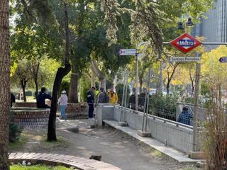 Location Local commercial à Hispanoamérica-Bernabéu. Traspaso de negocio con inmueble en alquiler en zona bernabéuhis