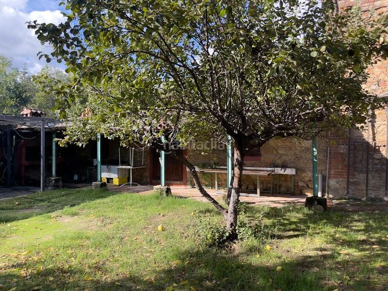 Foto 1f5c0030-ac08-4485-8635-a73a53547741. Masia amb piscina a Torremenga