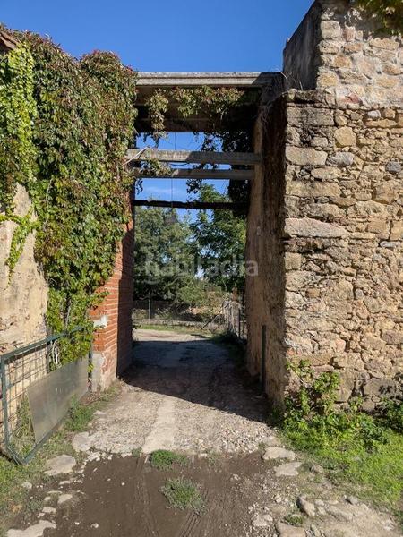 Foto a8c35176-a50b-404c-aec8-b6921677759a. Masia amb piscina a Torremenga