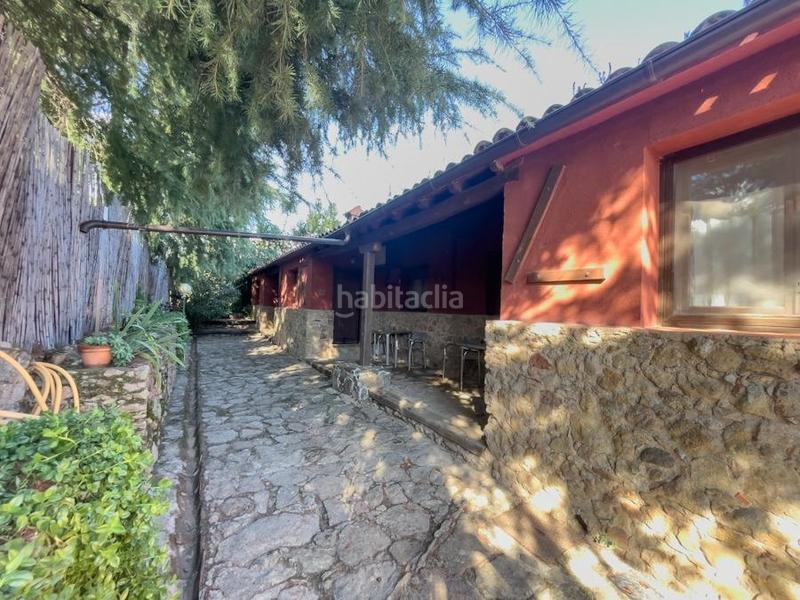 Foto bd86d37d-3bd4-4c0b-a220-0d2150977a4f. Masia amb piscina a Torremenga
