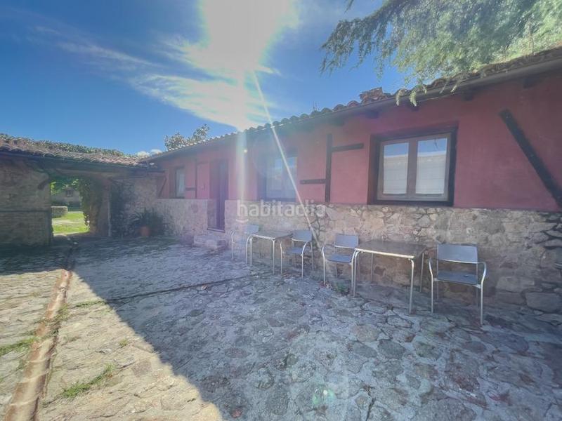 Foto c6b328af-e3ea-40c9-8c93-bad052d30b5b. Masia amb piscina a Torremenga