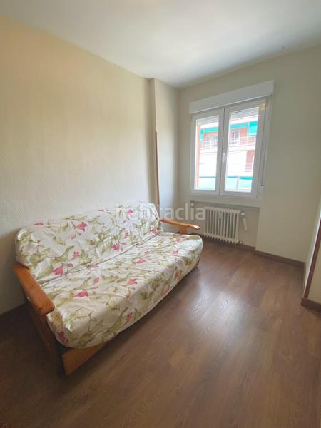 Foto d1515589-3b85-4518-a61f-55d165ea422a. Apartamento en calle san graciano 1 piso en venta en calle san graciano 1, en Madrid