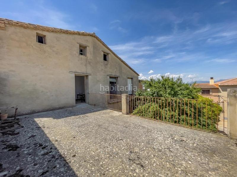 Foto 25f7a10f-c22a-4e28-86b2-8f150a810177. Chalet con parcheggio in Angüés