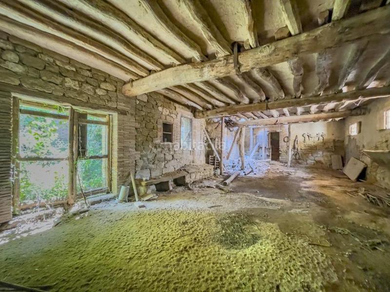 Foto 9a114d9c-b446-4d87-8215-499d6a559d27. Chalet con parcheggio in Angüés