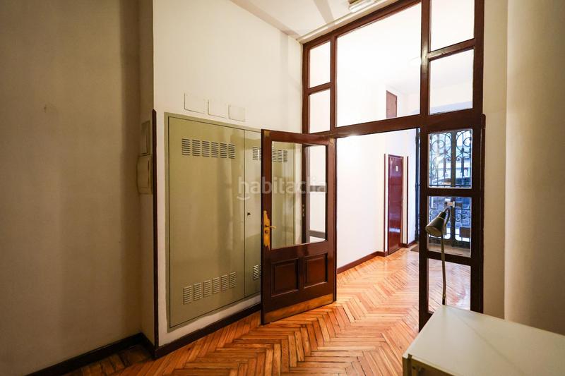 Foto bbc61f3a-4ea4-4355-bc29-39589e413467. Location appartement dans calle calle de la concepción jerónima dans Madrid