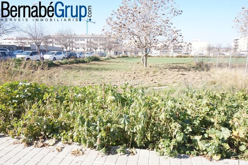 Foto e59ee30d-e6e7-4b81-9b8b-9516b4c86297. Terreny residencial a Joan Prim Granollers