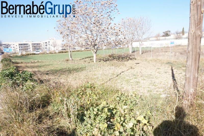 Foto fa61452c-a620-4974-9782-f5032fcdc6d9. Terreny residencial a Joan Prim Granollers