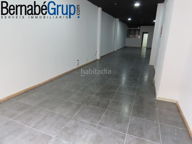Foto 3498329f-c09d-4742-9ac1-c9ea920e2ee2. Alquiler local comercial local estratégico de 104 m² en Granollers