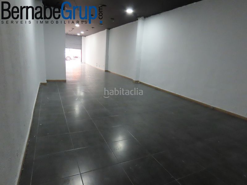 Foto c5e6e75b-d0d6-485f-bb22-62bd6f2f96f0. Alquiler local comercial local estratégico de 104 m² en Granollers
