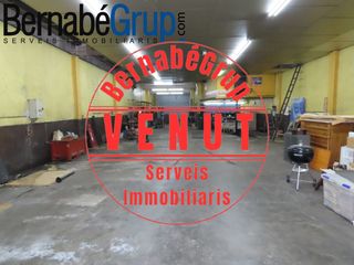 Local Comercial  Carrer sant josep de calassan�. Oportunidad unica en la zona