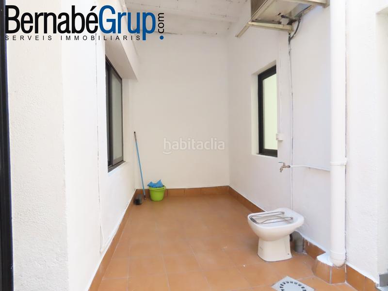 Foto 2633b2f2-2896-4107-b9f0-425578a1c069. Local commercial avec chauffage dans Font Verda Granollers