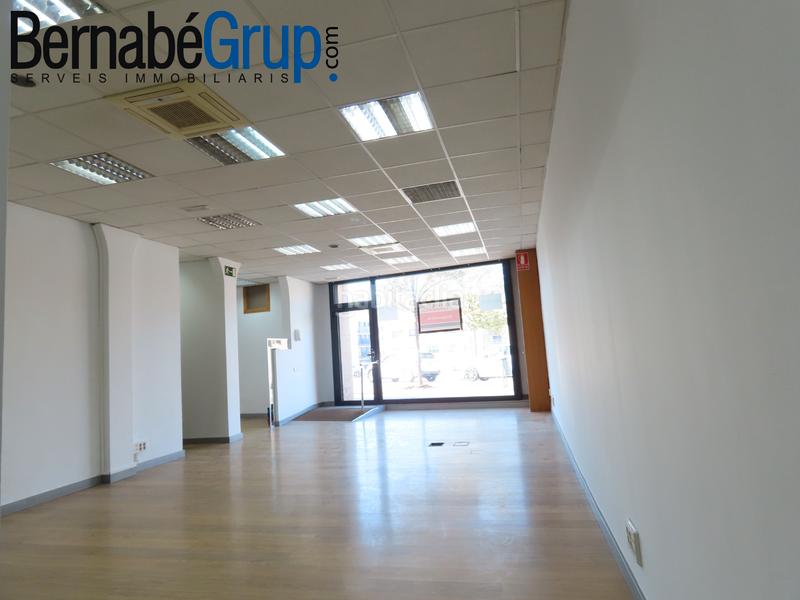 Foto 3c8e4d9c-3f34-48c2-b7d1-5351a3783a5e. Local commercial avec chauffage dans Font Verda Granollers