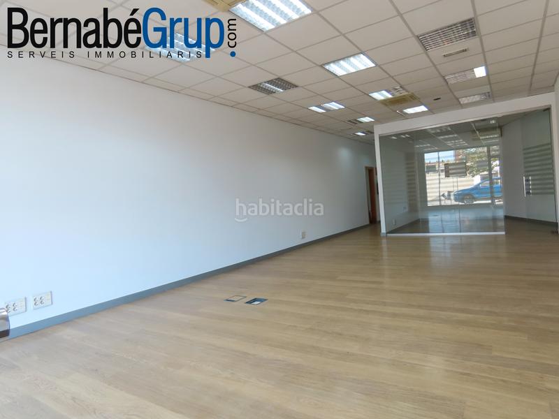 Foto ac424e30-ba50-4474-a7cd-2ec8c5014bb2. Local commercial avec chauffage dans Font Verda Granollers