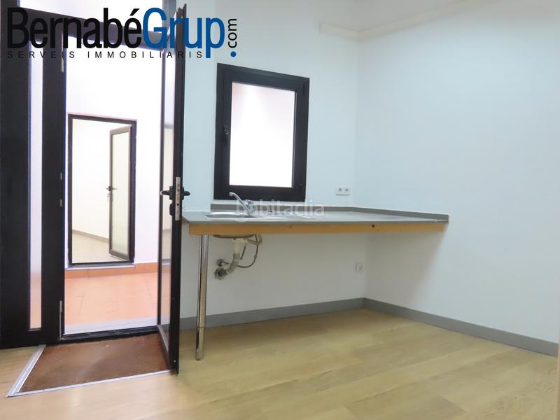 Foto cb42f074-1985-444f-83e5-cd48261cff29. Local commercial avec chauffage dans Font Verda Granollers