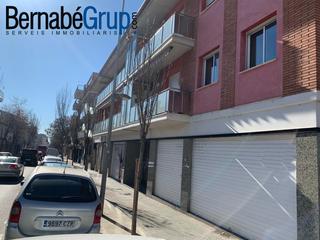 Lloguer Local Comercial  Carretera de ribes. Esquinero a 3 orientaciones - 186m² útiles