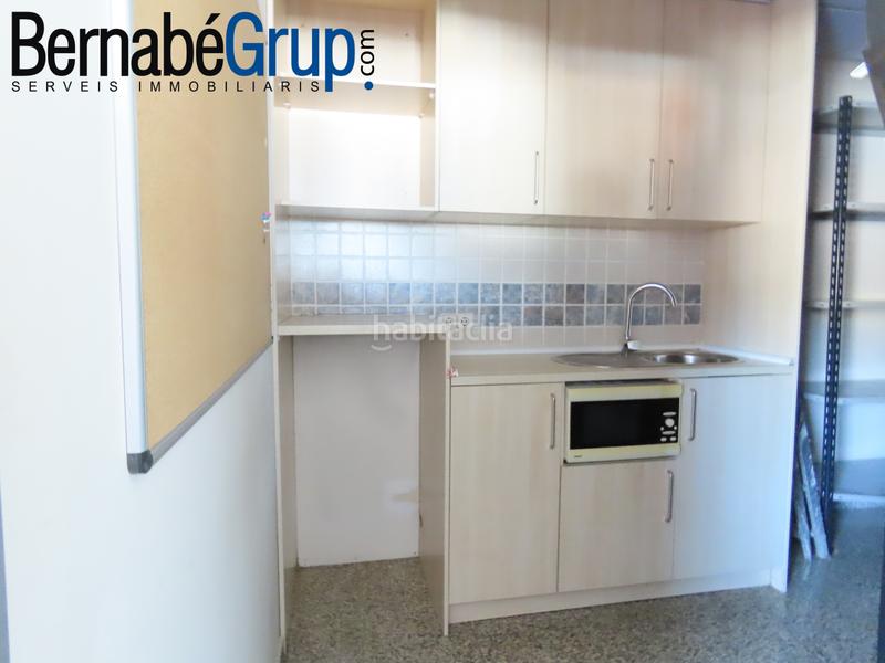 Foto 6112422e-1017-410c-9ca2-297751310247. Location bureau avec chauffage parking dans Zona Industrial Granollers