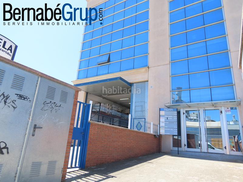 Foto f3ec017b-ac9d-4e62-8a07-2013792237f9. Miete büro mit heizung parking in Zona Industrial Granollers