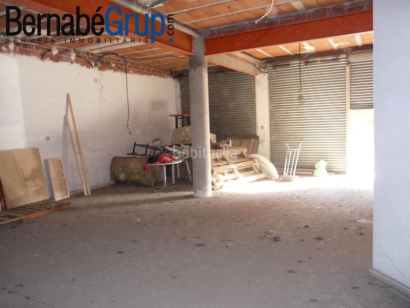 Foto 381da021-fa52-463d-a6da-554f2eb539b2. Location local commercial dans carrer bartomeu brufalt 39 dans Granollers