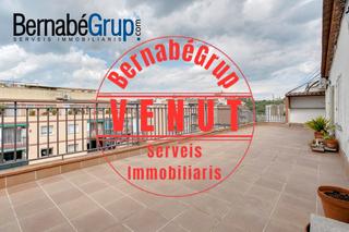 tic  Passeig cristfol colom. Piso con terraza en zona coln
