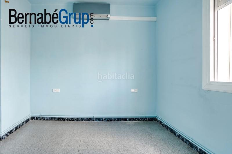 Foto e07b211b-fda8-4469-8720-1a9ee397b9e6. Ático piso con terraza en zona colón en Sant miquel Granollers