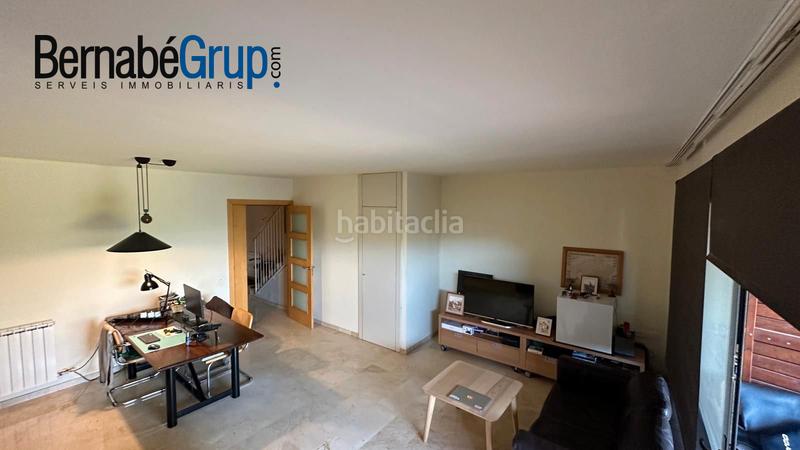 Foto fbc6087f-3191-4761-aa2e-e21e10f89878. Casa adosada adosada en can gurgui con piscina comunitaria en Canovelles