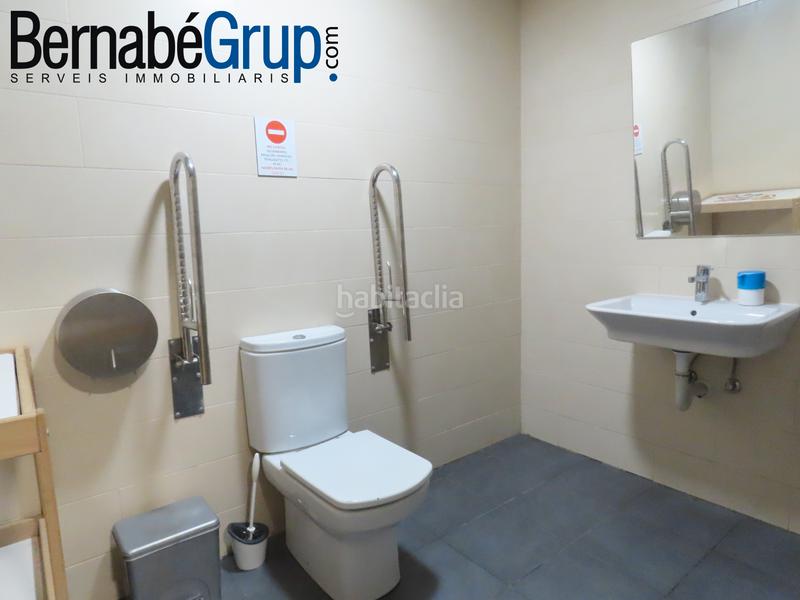 Foto 11302bbb-7edf-4d2d-a361-9a58839af7e8. Transfer business premise with heating in Hostal Granollers