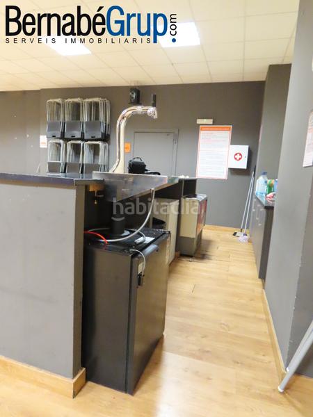 Foto 32992c02-2a41-4c8b-b440-dafcb22bc407. Umzug geschäftsraum mit heizung in Hostal Granollers