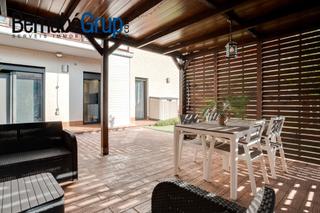 Appartement  Carrer de la serra. Exclusiva planta baja en la zona deportiva - terraza 200m²