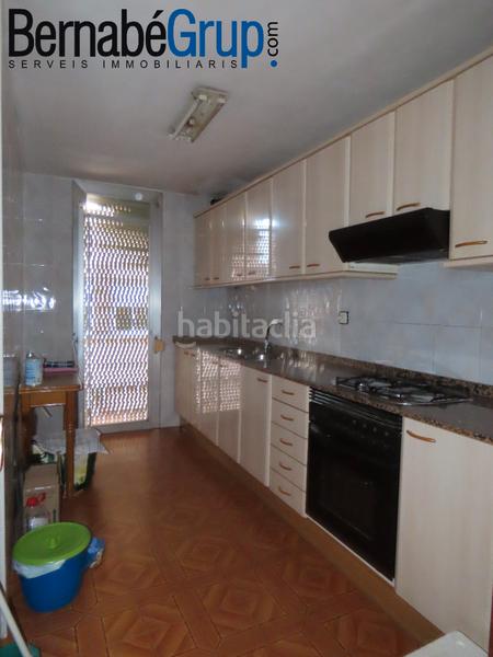 Foto 12f43c4f-b825-4c77-9fe5-11b76f647e70. Flat with heating in Centre Viladecans