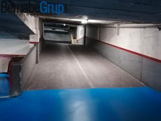 Posto auto  Carrer josep piñol. Plaza de parking en avinguda sant esteve