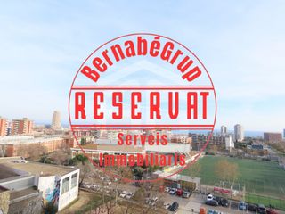 Piso  Avinguda de lluís companys. Venta de piso en mataró en barrio de pla d’en boet