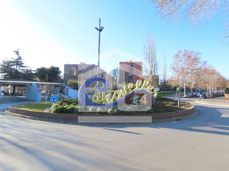 Foto 5d60b7ba-c387-46f1-b3af-87a1a2e6e5ee. Local comercial amb calefacció a Canovelles